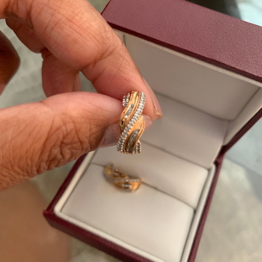 Elegant 14k Rose Gold Diamond Twisted Earrings - Picture 3 of 8